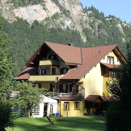 Alpenruh 2* Kandergrund